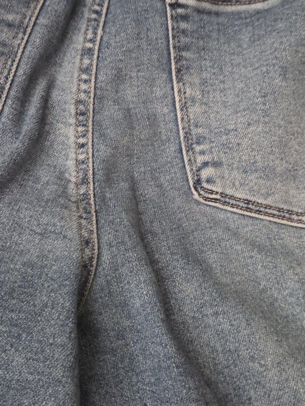 Remi Ripped Jeans (Petite) - Picture 9 of 11